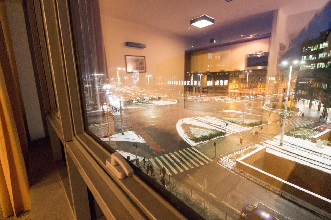 Happy Apartments - Just In Center Wroclaw Luaran gambar